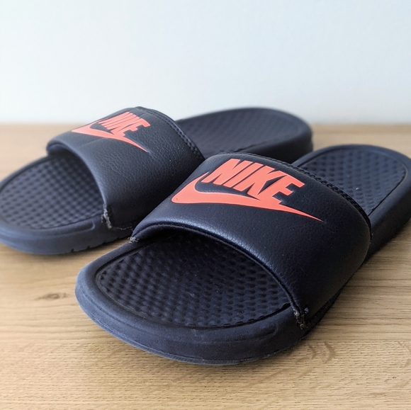 navy nike slides